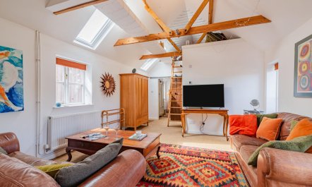 2 Bed in Westfield 1