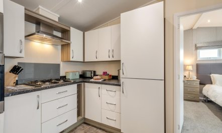 2 Bed in Bentham 9