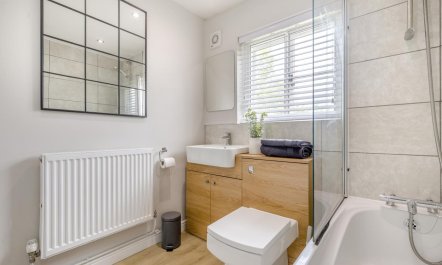 2 Bed in Wrangle 9