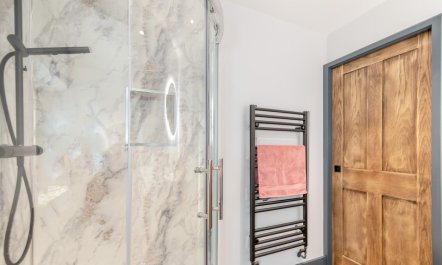 1 Bed in Tenby 9