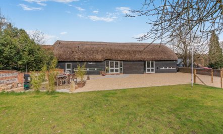 3 Bed in Eastbury