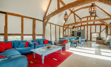 3 Bed in Eastbury 5