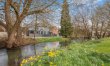 3 Bed in Eastbury 2