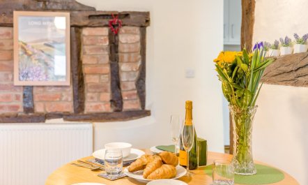 1 Bed in Church Stretton 5