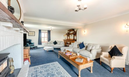 5 Bed in Earsdon 2