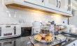 3 Bed in Welcombe 6