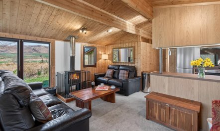 2 Bed in Kilninver 1