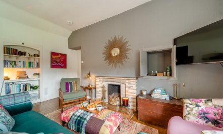 2 Bed in Newton Stewart 1