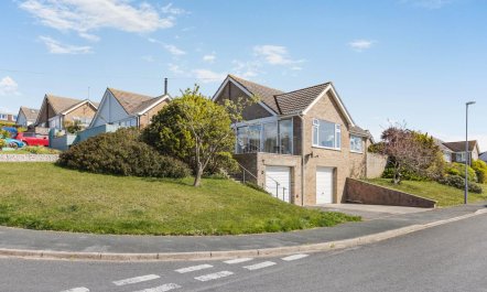 2 Bed in Weymouth 4