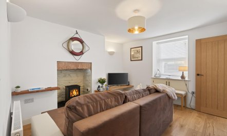 2 Bed in Aberystwyth 5