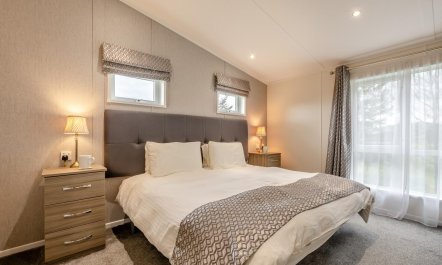 2 Bed in Bentham 6