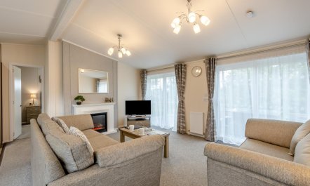 2 Bed in Bentham 3