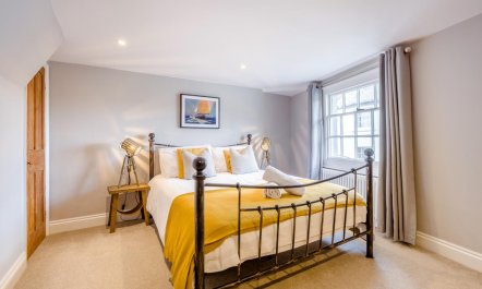 2 Bed in Lymington 4