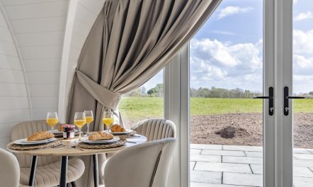 2 Bed in Southwell 3