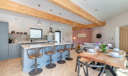 2 Bed in Woodbury Salterton 7