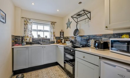 3 Bed in Heacham 2
