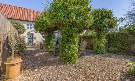 1 Bed in Sea Palling 2