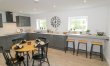 4 Bed in Swindon 1