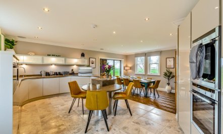 5 Bed in Weeton 3