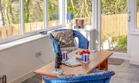 1 Bed in Bodinnick 1