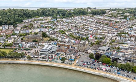 3 Bed in Mumbles 8