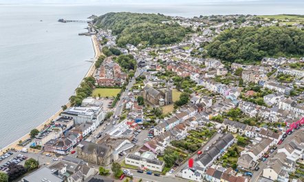 3 Bed in Mumbles 7