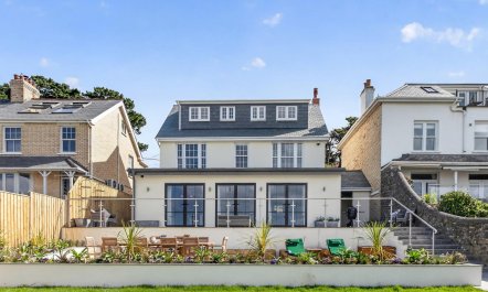 5 Bed in Instow 2