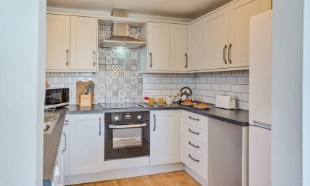 3 Bed in Llanbedrog 6