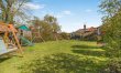 4 Bed in Sharrington 2