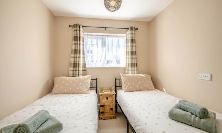 2 Bed in Hoveton 3