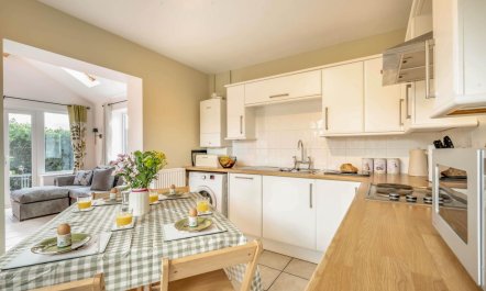 2 Bed in Hoveton 8