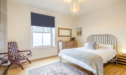 2 Bed in New Mills 7