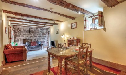 1 Bed in Whitchurch 5