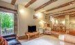 1 Bed in Whitchurch 1