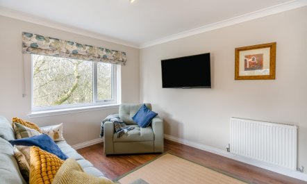 2 Bed in Ochiltree 8