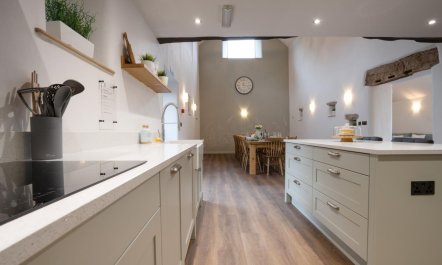 4 Bed in Eyam 7