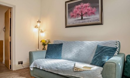 2 Bed in Cherry Burton 3