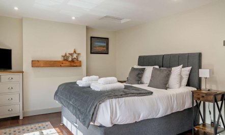 2 Bed in Cherry Burton 4