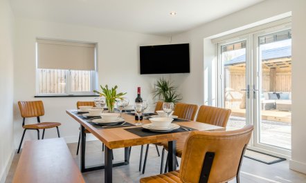4 Bed in Gorsley 2