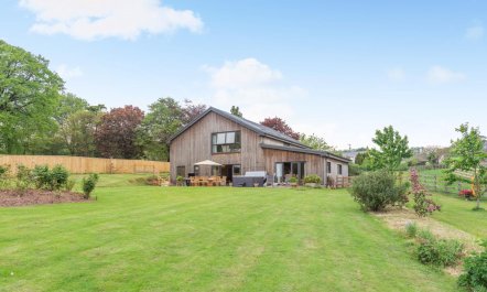 5 Bed in Holcombe Rogus