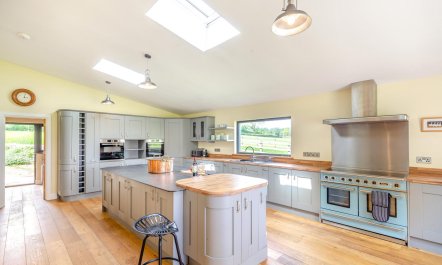 5 Bed in Holcombe Rogus 3