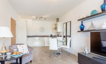 2 Bed in Newquay 7