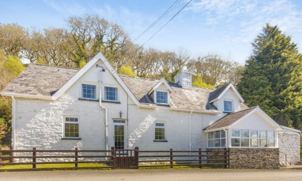 4 Bed in Builth Wells 1