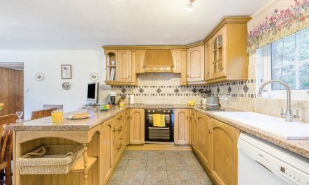 4 Bed in Builth Wells 3