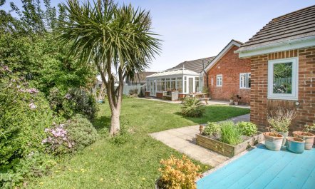 3 Bed in Westward Ho