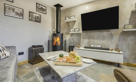 1 Bed in Banff