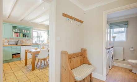 4 Bed in Docking 7