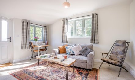 1 Bed in Brockenhurst 6