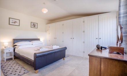 1 Bed in Brockenhurst 2