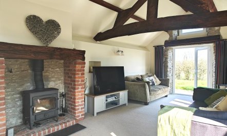 2 Bed in Stretton Westwood 3